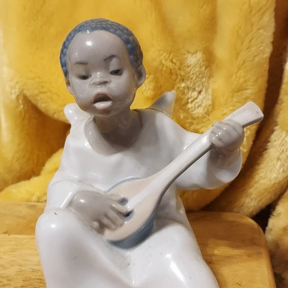 Ceramic - Picture 1 of 1
